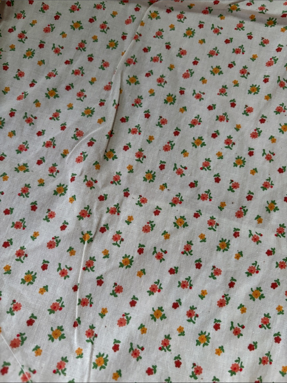 2 yards vintage ditsy floral cotton